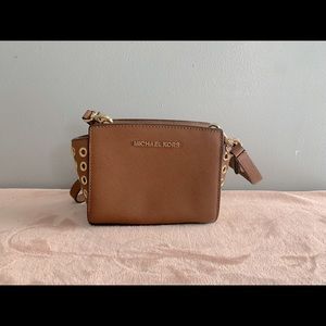 Michael Kors crossbody